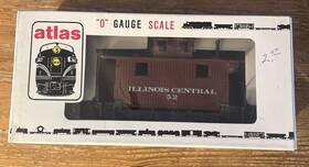 6252 Atlas O Illinois Central 4-wheel Bobber Caboose #52 Gauge Original Box 6252 Atlas O Illinois Central 4-wheel Bobber Caboose #52 Gauge Original Box