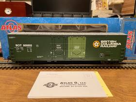 3-rail Atlas 6507-5 O British Columbia 53ft Evans Box Car #800502 In