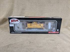 25201 Atlas 843375077556 Ho Union Pacific Cupola Caboose Car #20 003 015 Yellow Nos