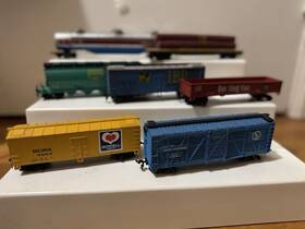 Bachmann 005033461003 Lot Of 7 Ho Scale Train Cars By Life-like Tyco Ro Co And More