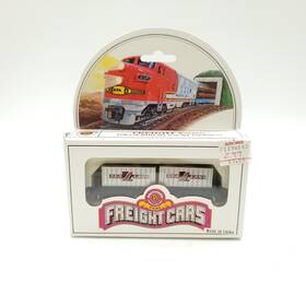 Bachmann 022899736617 N - 73661 51ft Flat Car With Containers New Haven Ln Box