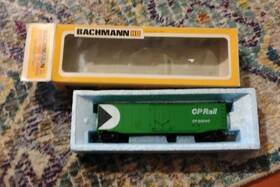 202143 Bachmann 18027 Ho Scale Cp Rail Green 51ft Plug-door Box Car