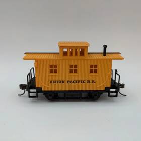 Box-47 Bachmann 19139 Ho 72701 21 Old Time Caboose Union Pacific