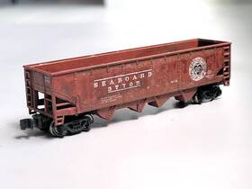 37703 Bachmann 73390 N Scale Silver 40ft Quad Hopper Seaboard #37703 Weathered Unimate