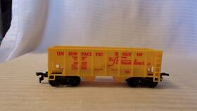 82100 Bachmann Ho Scale Union Pacific 30ft Coal Car Yellow #82100