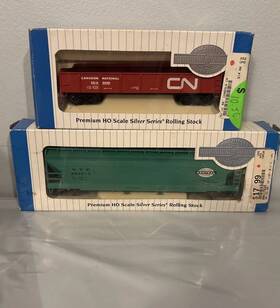 Bac-17520 Bachmann Ho Scale - 56ft Acf Center-flow Covered Hopper Nyc