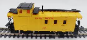 C39657 Bachmann Union Pacific Cupola Caboose 207 N Scale