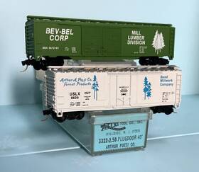 5672161 Bev-bel 2 N Scale Atlas Box Cars Bend Millwork Company 6609 And Bevbel Lumber Mtl Couplers