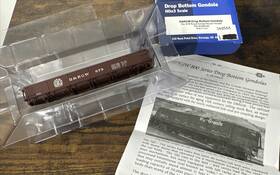 B340566 Blackstone Models Hon3 Scale #b340566 D&rgw Drop Bottom Gondola #878 Royal Gorge