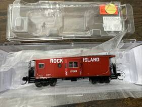 17065 Bluford Shops 43051 N Scale #45051 Phase 3 Bay Window Caboose - Rock Island Cc