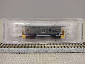 900414 Bluford Shops 44161 N Scale Gauge Csx Int Ph 4 Bay Window Caboose Yn2