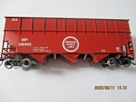 42606 Bowser #42606 Missouri Pacific 70 Ton Woodchip Hopper With Load Ho Scale