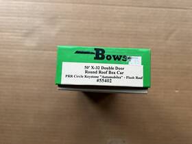 55402 Bowser #55402 Ho Gauge 50ft X-32 Double Door Round Roof Box Car Kit