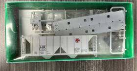 55611 Bowser Ho Scale Kit #55611 70 Ton 2-bay Covered Hopper Lehigh And New England Nib