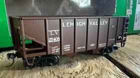 25408 Bowser 60111 Ho Scale Rtr #60111 55 Ton Fishbelly Hopper Lehigh Valley #25408 Nib
