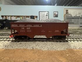 141267 Bowser 60253 Ho Gla 2-bay Hopper Pennsylvania Lines #141267 New And Assembled Kit