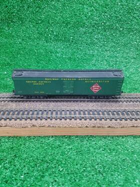 Rex-7472 Central Valley Upgraded Ho Railway Express Agency 50ft Wooden Reefer Rex 7472