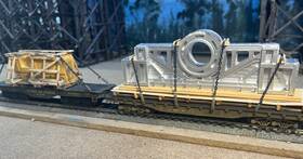 Cch-7285 Chooch Ho Custom Flat Car Loads With 120 Ton Drive Shaft And Pully Load