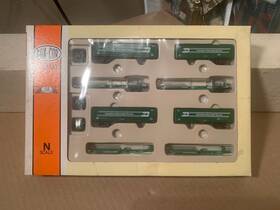 0001-001904 Con-cor N Scale Burlington Northern Fuel Foiler Cars With Trailers