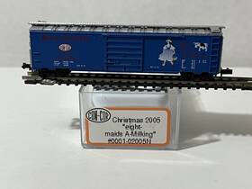 0001-02005n Con Cor 2005 Christmas Eight Maids A Milking 50ft Plug Door Box 8th Day Of Xmas N