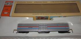 000873 Con-cor Ho Scale 60ft Amtrak 1524 Us Mail Postal Car #000873