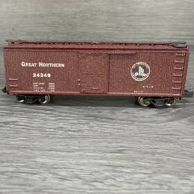24349 Con-cor N Scale 40ft Box Car Great Northern Weathered Freight Train 24349 Con-cor N Scale 40ft Box Car Great Northern Weathered Freight Train