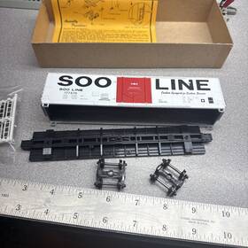 Bc-802 Details West Ho Scale 50ft Box Car Kit Soo Line Smooth Plug Door Complete