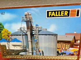 130167 Faller Twin Grain Bins / Vertical Leg Walkways Ho Scale - Plastic Kit New