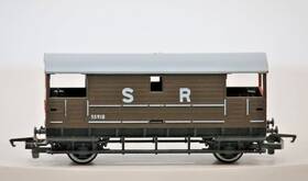 R.029 Hornby Oo Ex-lbscr 20-ton Brake Van In Early Southern Railway Brown