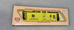 10399 Ihc 051108353000 Ho Chicago And North Western C&nw Caboose / #10399