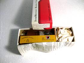 40502-12 Intermountain Ho Scale Northern Pacific Steel Sided Ice Bunker Car Diff. #4 Kit