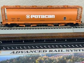 45207 Intermountain Potacan Potash Fertilizer Cylindrical Covered 4 Bay Hopper Maple Logo Ho Scale