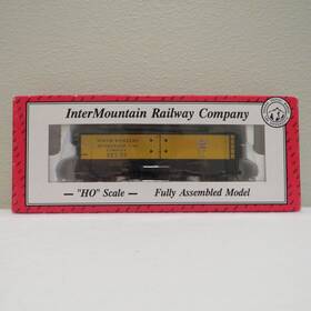 45536-02 Intermountain Ho 45536 Cnw R-40-23 Refrigerator Steel Side Reefer Read