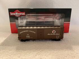 45733-24 Intermountain #45733-24 Ho Scale Northern Pacific 1937 Aar 40ft Boxcar #15461