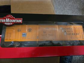 48801-02 Intermountain 48801 Ho R-70-20 Refridgerator Car Pfe #457632 Nib