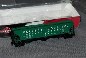 65378-23 Intermountain 844201065365 Farmers Co-op 56462 4750 Cu. Ft Hopper #