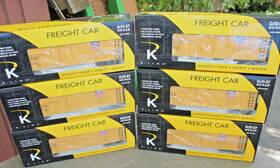 K642-21131 K-line Thru 21136 Western Pacific Pfe Woodsided Reefer 6 Car Set #2