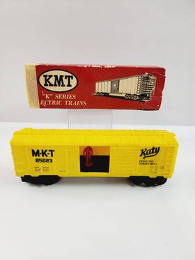 0201 K & M 1.98 K.m.t. Katy Train Box Car Kit Assembled And Fiqurine O Scale Vtg With