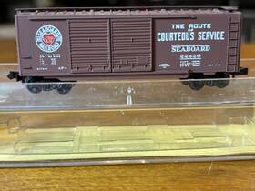 22420 Kadee 23160 N Scale Seaboard 40ft Double Door Boxcar #22420 In Original Case