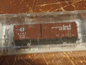 31382 Kadee 4096 Cars Ho Scale Atsf Ps-1 Boxcar #31382
