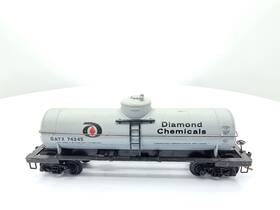 74245 Kadee 65190 Micro-trains Mtl N Scale Gatx Diamond Chemicals 39ft Tank Car #74245 74245 Kadee 65190 Micro-trains Mtl N Scale Gatx Diamond Chemicals 39ft Tank Car #74245