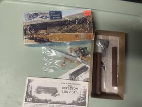 L-102-b Kadee Train Car Kit Skeleton Log Flat 42 Foot Ho Scale