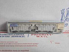 186-0111 Kato 1860111 N Scale Ac And F 70t Covered Hopper Union Pacific Train Cars