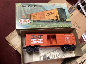 34005 Kusan Trains New Haven Box Car Kit With Figure O Gauge