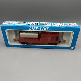 08584 Life-like Ho Scale Great Northern Railway Track Cleaning Tank Train Car In Box