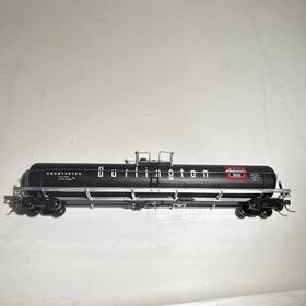 Life-like Cb&q130133 Life-like Burlington Route Ho Tank Car Black/silver Analog