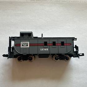 S782c Life-like N Scale Burlington Caboose With Case