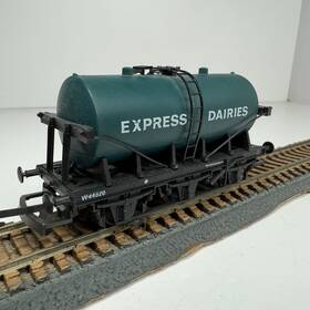 305643w Lima Oo Scale Tank Car 6 Wheel Express Dairies