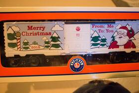 6-84747 Lionel 023922847478 Merry Christmas Holiday From Me To You 2018 Box Car O 027 6-84747 Lionel 023922847478 Merry Christmas Holiday From Me To You 2018 Box Car O 027