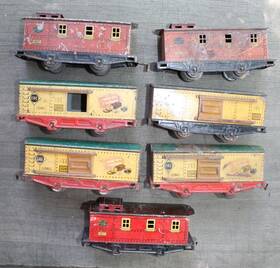1514-1517 Lionel 7 Prewar O Gauge #1514 Erie Boxcars And 1517 Nyc Red Caboose Freight Car B2